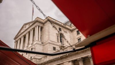 UK Banks Bid for Record Cash From BOE for Sixth Straight Week