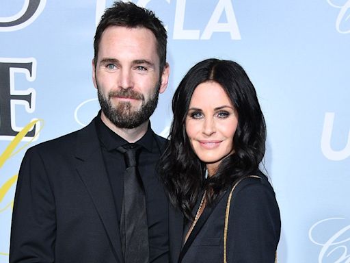 Courteney Cox Says Johnny McDaid Broke Up With Her in First Minute of Their Therapy Session