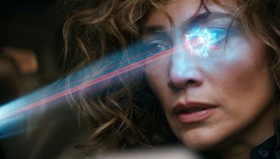 Netflix's official Atlas trailer puts Jennifer Lopez in another generic Terminator clone, but with Titanfall-like mechs