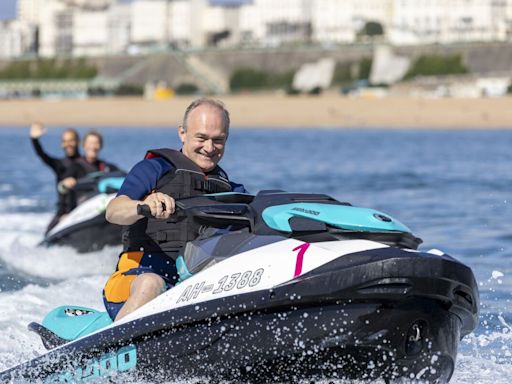 Ed Davey Opens Lib Dem Conference With Jet Ski Ride