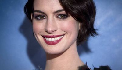 Anne Hathaway confiesa que sufrió un aborto mientras interpretaba a una embarazada