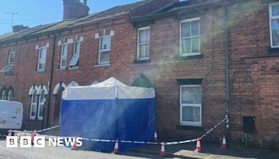 Man charged with murder following Lincoln house death