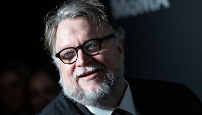 ¿Cuál es la fortuna de Guillermo del Toro y qué relación tiene con los bienes raíces?