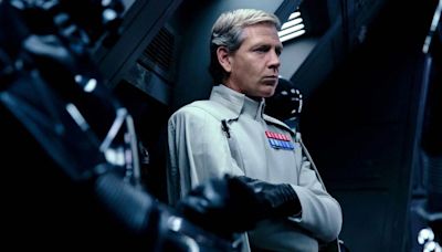 Krennic's Rogue One Costume Is A Sneaky Star Wars: A New Hope Easter Egg - SlashFilm
