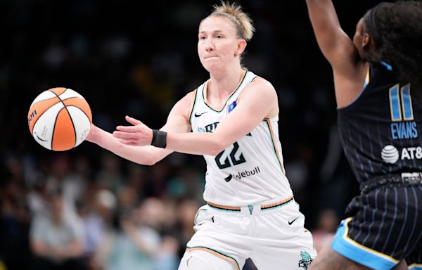 Liberty G Courtney Vandersloot sits as team prepares for rough schedule, Commissioner’s Cup games