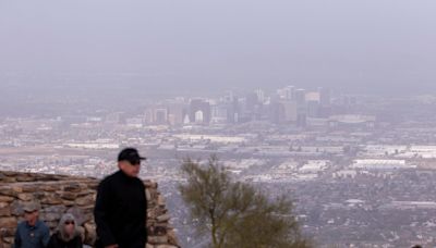 Smoke and haze from California, Arizona wildfires blanket Phoenix area