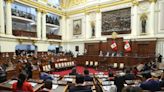 El Congreso de Perú aprueba una ley que respalda la acción militar contra el terrorismo durante los ochenta y noventa