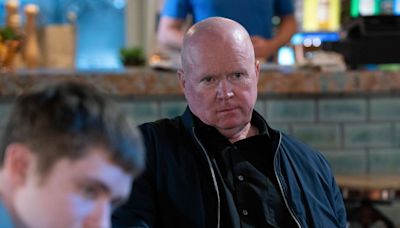 EastEnders reveals Phil Mitchell’s struggle in early iPlayer release