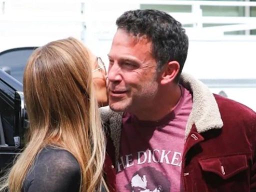 Jennifer Lopez and Ben Affleck Sign Divorce Papers, To Officially Announce Separation Soon? - News18