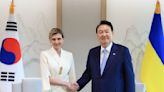 South Korea's president vows to expand non-lethal aid to Kyiv in meeting with Ukraine's first lady