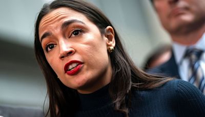 Ocasio-Cortez Moves to Impeach Justices Thomas, Alito Over Gifts