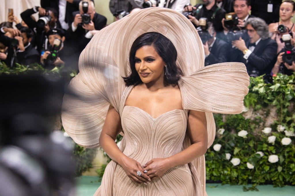 Mindy Kaling Blossoms in Sculptural Gaurav Gupta Dress Inspired by Billowing Flowers at Met Gala 2024