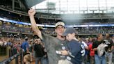 Nickel: Craig Counsell a villain? After a life devoted to Milwaukee, maybe he deserves better