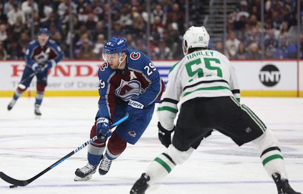 Nathan MacKinnon, Avalanche Disappoint NHL Fans with Game 3 Loss vs. Seguin, Stars