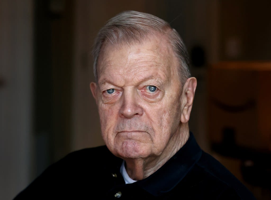 Garry Wills at 90: The influential historian has become his own iconoclast
