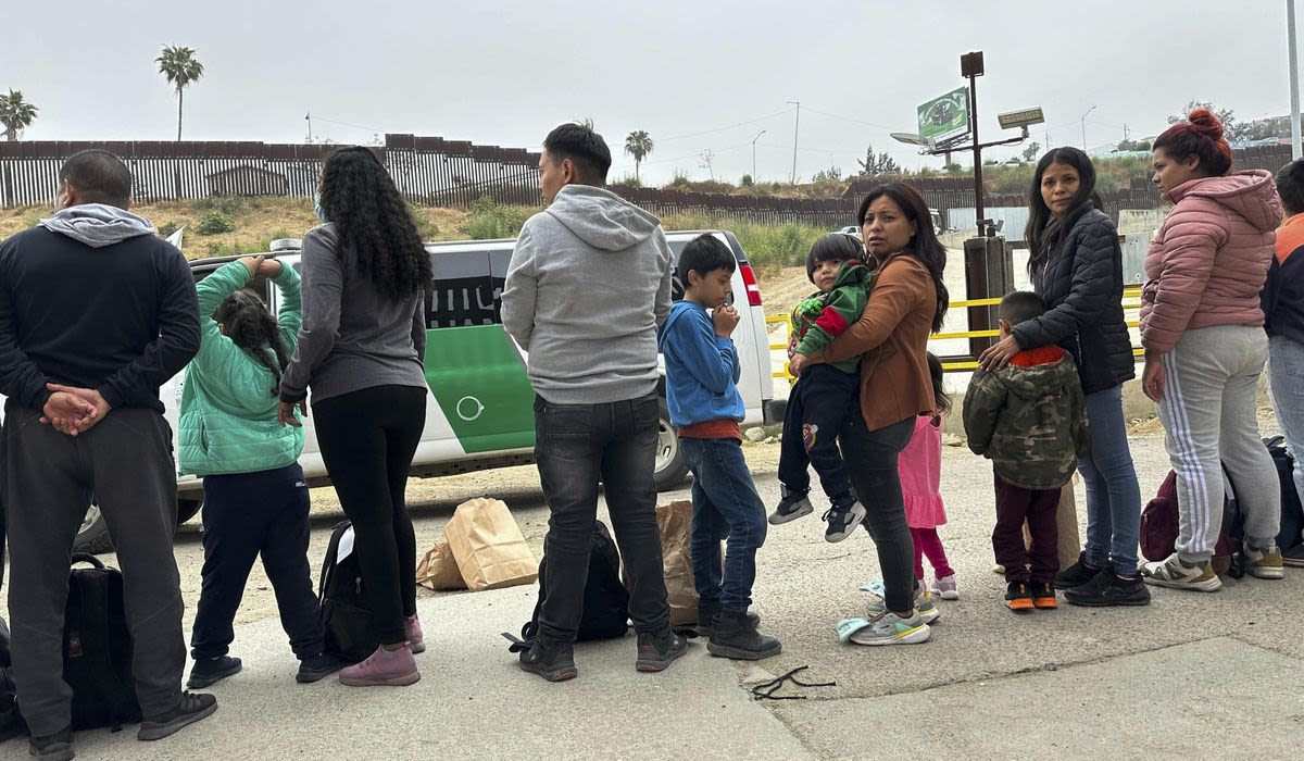 DHS faulted for not posting ‘child-friendly decorations’ in border detention cells