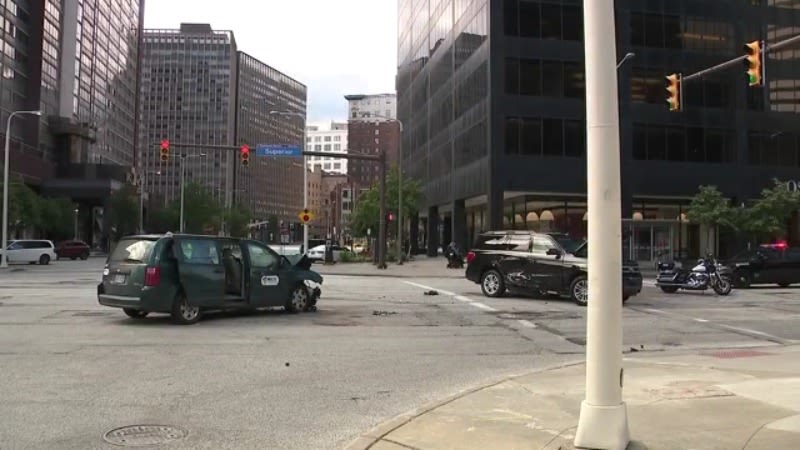 ‘Nobody is above the law’: Cleveland mayor speaks about crash