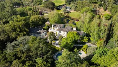 Ex-Google CEO Eric Schmidt Sells Silicon Valley Home in a Matter of Weeks