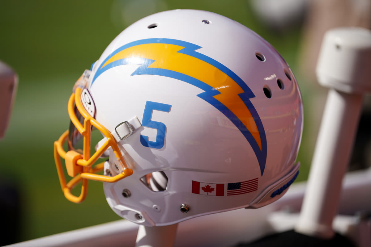 Chargers News: Most Important Training Camp Battle For 2024