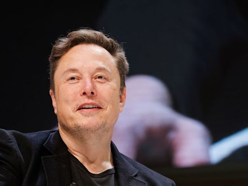 ‘Killed by the woke mind virus’: Elon Musk bashed for saying his trans kid ‘dead’ to him