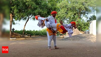 The Evolution of Garba: From Traditional Roots to Modern Spectacle | Ahmedabad News - Times of India