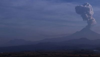 Popocatépetl lanza 16 exhalaciones en 24 hrs, según monitoreo