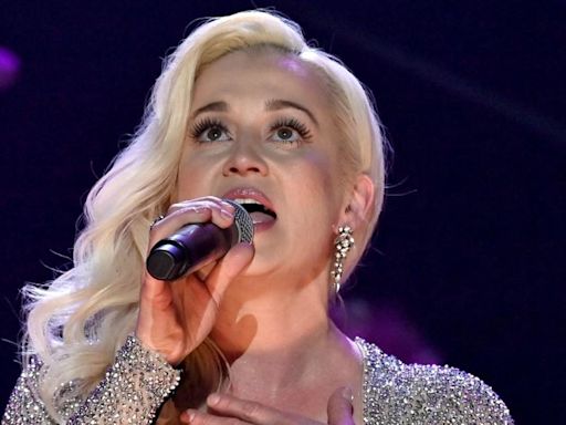 Kellie Pickler Cries Hysterically in Newly-Released 911 Call From Husband Kyle Jacobs' Suicide