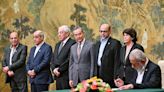 Palestinian factions agree to form unity government after talks in China