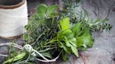 How to Make a Bouquet Garni