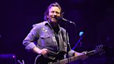 Eddie Vedder Says Taylor Swift’s Eras Tour Reminded Him of ‘Punk Rock Crowds’