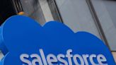 Informe de resultados: Salesforce mantiene sus previsiones para el ejercicio fiscal de 2025, centradas en el crecimiento Por Investing.com