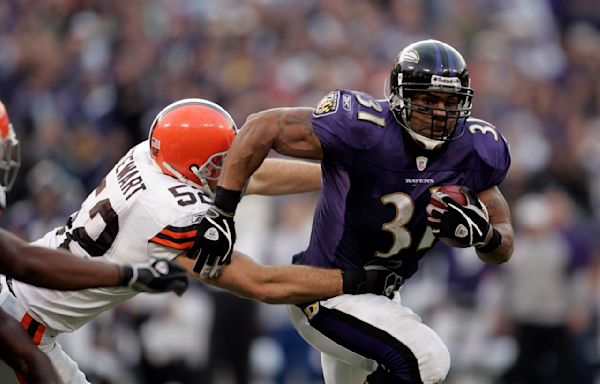 Jamal Lewis reflects on what cost him the NFL’s single season rushing record