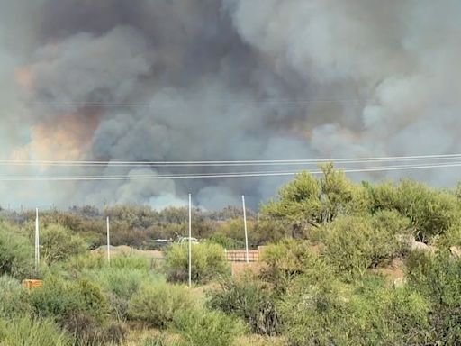 Evacuation orders in effect as Boulder View Fire burns 2,500 acres in Maricopa County | CNN