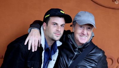 PHOTOS Roland Garros : François Cluzet s'affiche au bras de son discret fils Paul, le portrait craché de sa mère Marie Trintignant