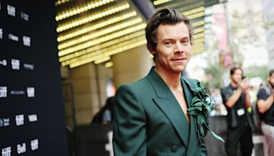 Harry Styles’ Winning Streak On The Charts Continues