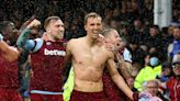 Everton 1-3 West Ham: Hammers back on track after late win at Goodison Park