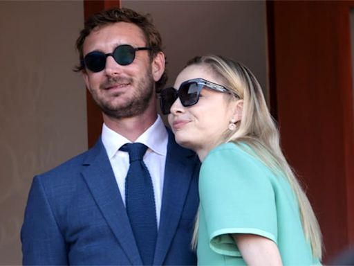 Pierre Casiraghi y Beatrice Borromeo, cuando los gestos y miradas lo dicen todo