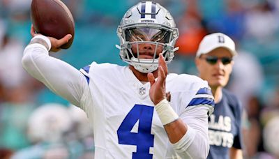 Dak Prescott foot injury: Cowboys' QB shares photo of himself walking without a boot