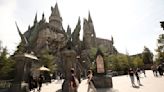 Amid calls for a boycott, 'Hogwarts Legacy' controversy questions what it means to be a 'Harry Potter' fan