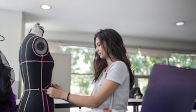 A List of Summer Fashion Education Programs You Can Still Apply to