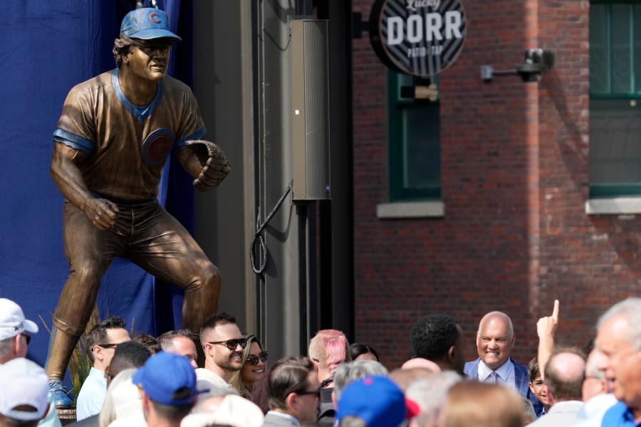 Cubs unveil statue depicting Hall of Famer Ryne Sandberg in a familiar defensive crouch