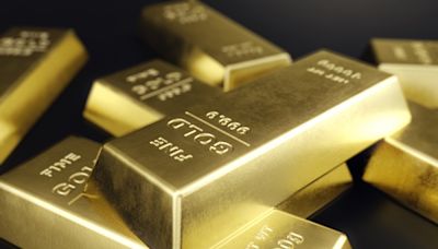 Gold prices under pressure as the Dollar Index (DXY), US Yields Rise