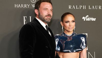 Is Ben Affleck And Jennifer Lopez In 'Rush To Sell' Their Beverly Hills Home Amid Divorce Rumors? Reveals Source
