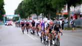 Giro d’Italia: ‘The guys in the break were super smart,’ says DSM director Matt Winston