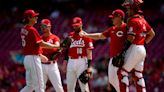 Reds bullpen loses lead in loss to Diamondbacks, team loses Tyler Stephenson to injury