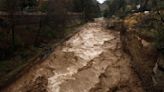 Solicitan evacuar sector Santa Elena en Rancagua por desborde de Estero La Cadena - La Tercera