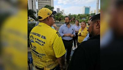 Bloqueos de taxistas se levantan en Cali luego de hacer negociación; hay condiciones