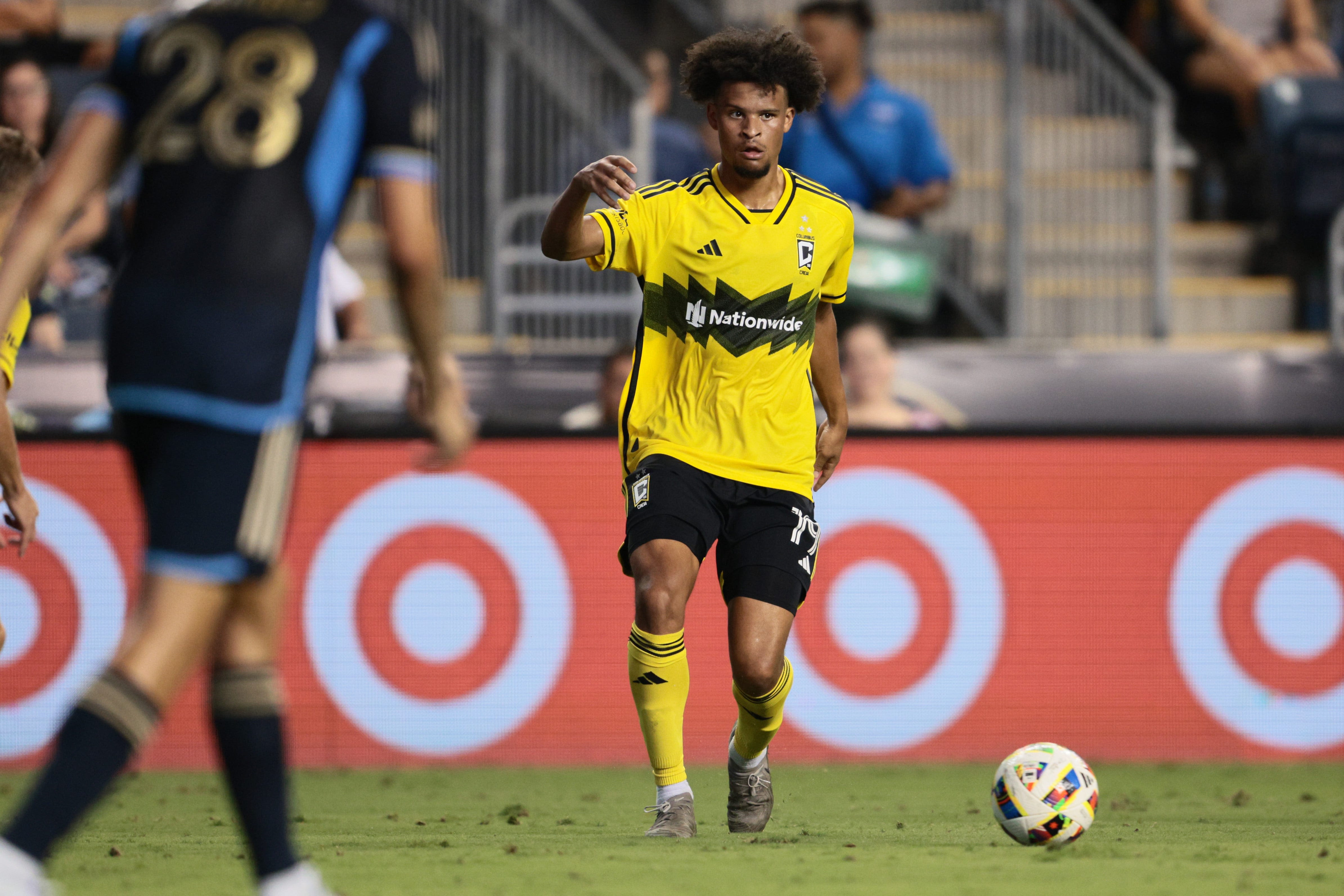 Columbus Crew's Jacen Russell-Rowe becomes late addition to Canadian national team roster