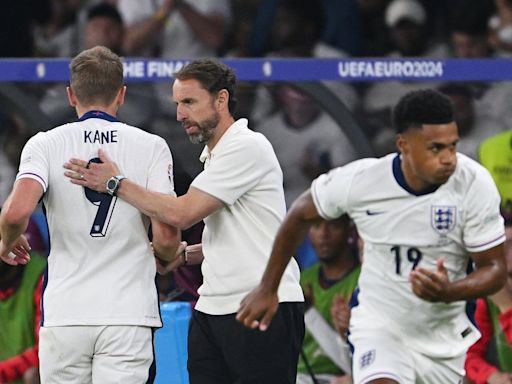 England v Spain LIVE: Score updates after Kane replaced by Watkins as Southgate rolls dice in Euro 2024 final
