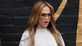Jennifer Lopez Wears Wedding Ring Amid Ben Affleck Marital Problems